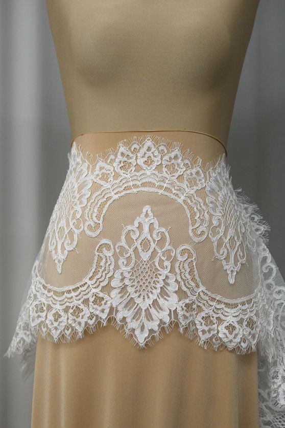 tulle rebrode bianco seta anche bianco Foto 1