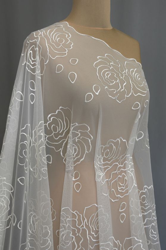 tulle mano seta ricamato bianco 140 Foto 1