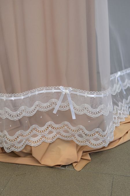 Organza 100 poliestere ricamata bianco cm 130