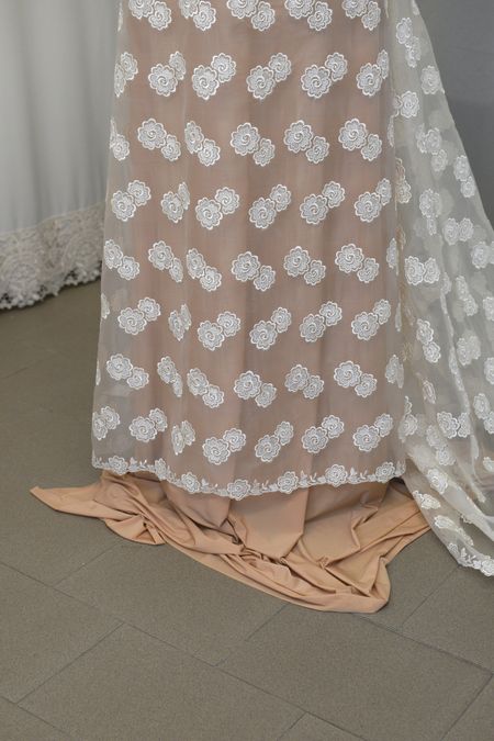 seta ricamato macrame 130 Foto 1