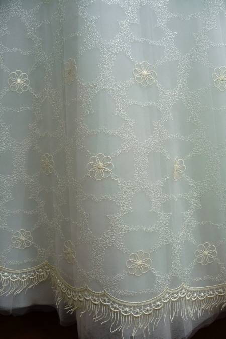 macrame ricamato avorio 140 Foto 1