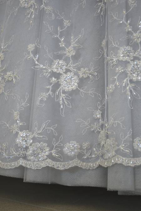 Tulle ricamato bianco silver cm 135