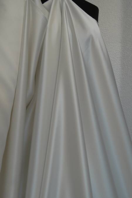 duchesse poliestere bianco seta 145 Foto 1