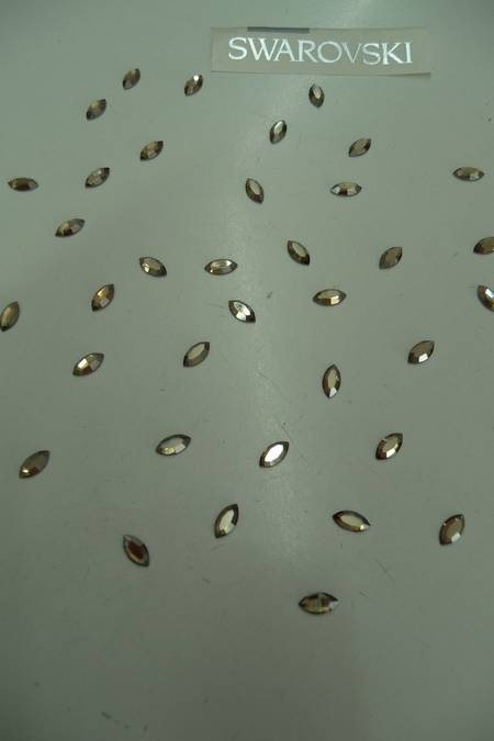 swarovski navetta golden shadow pezzi) Foto 1