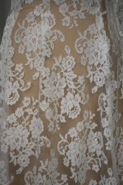 pizzo chantilly calais bianco seta 180 Foto 3