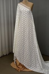 pizzo macrame tulle seta bianco 135 Foto 4