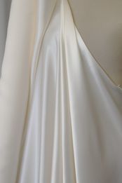 crepe satin seta chiarissimo) Foto 4