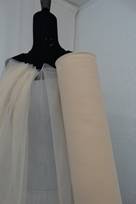 Tulle al metro Vendita tessuti Sposa Atelier con sartoria