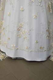 pizzo mano seta ricamo rilievo neon beige bianco 145 Foto 2