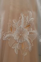organza ricamata 150 Foto 3