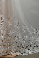 Tessuto Organza per Abiti da Sposa in Seta o poliestere