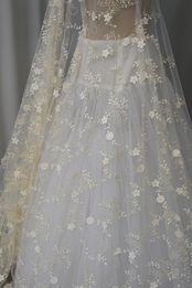 tulle seta ricamo macrame avorio disponibile anche bianco seta Foto 2