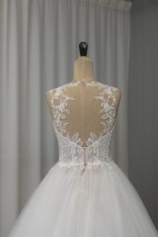 abito tulle glitter seta pizzo chantilly applicazioni rebrode mano seta Foto 2