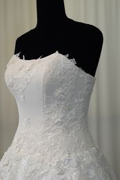 abito sposa perlata pizzo rebrode Foto 3