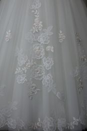 abito sposa pizzo tulle mano seta applicazioni pizzo Foto 4