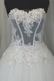abito pizzo chantilly tulle mano seta applicazioni pizzo Foto 2