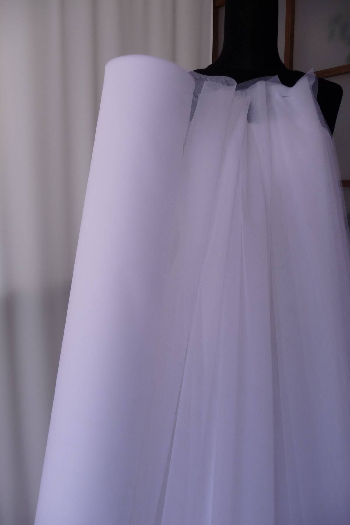 tulle morbido antistrappo per abiti e corpini colore bianco h cm 300 Art 0006A10