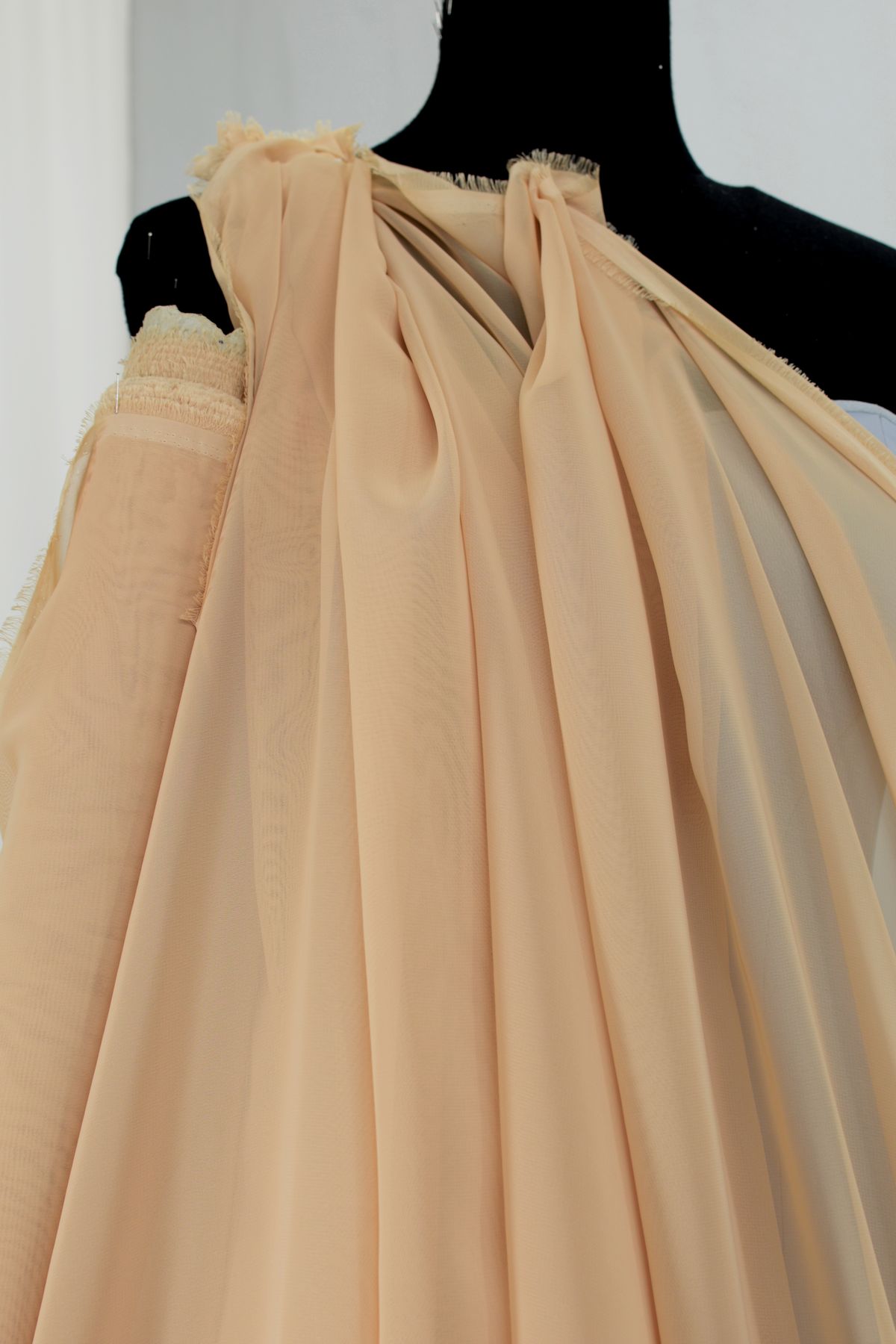 crepe georgette 100 poliestere ecru cm 150 Art 0013COL99
