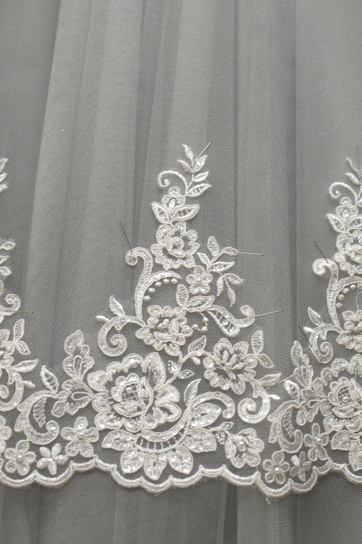 bordo pizzo rebrode con perle h cm 22 colore naturale anche bianco seta Art 0095E