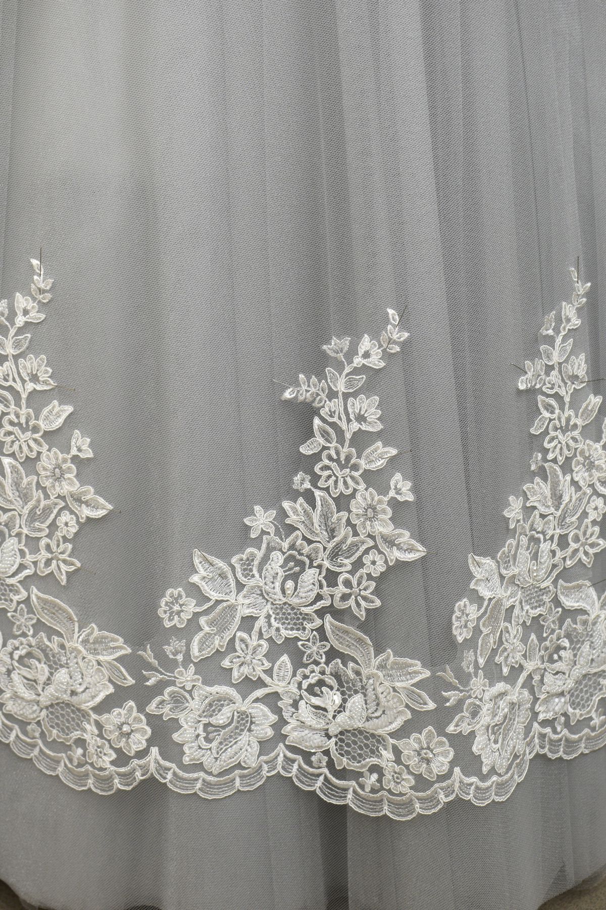 bordo pizzo rebrode con perle h cm 32 colore naturale anche bianco seta Art 0095G