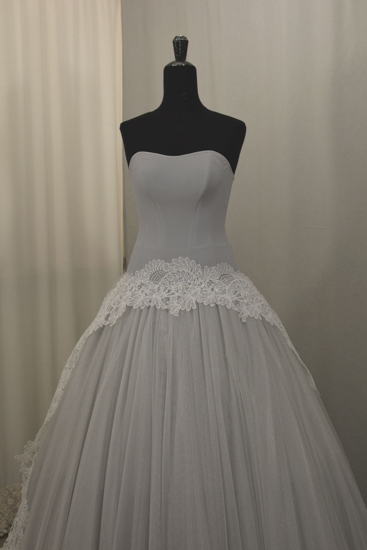 bordo pizzo h cm 18 bianco seta Art 0096B
