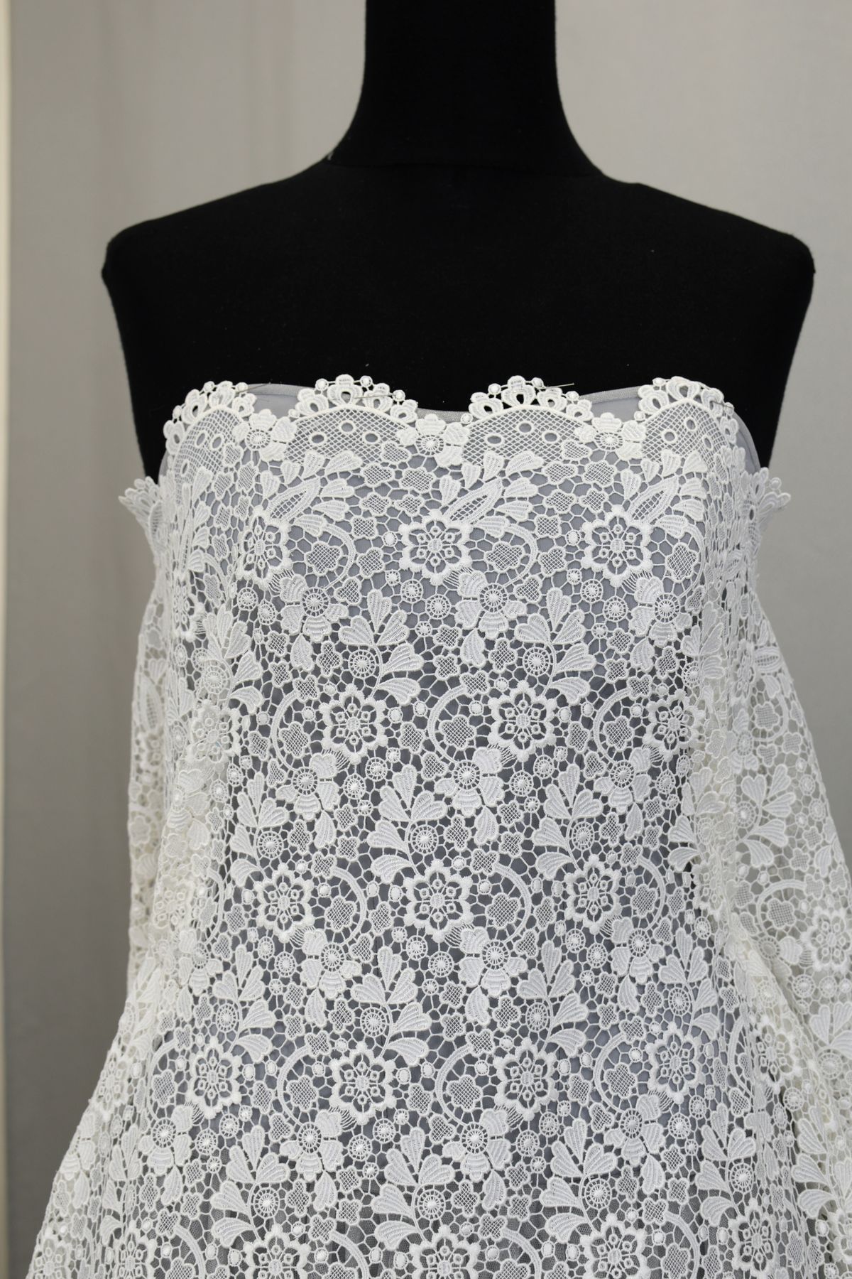 pizzo macrame morbido bianco seta h cm 130 140 Art 0120E