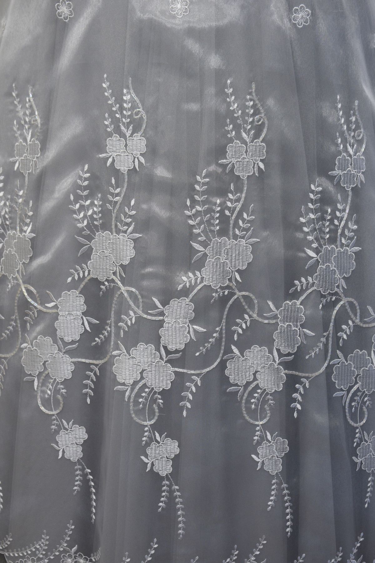 organza ricamata con fiori strass Art 0250LOX