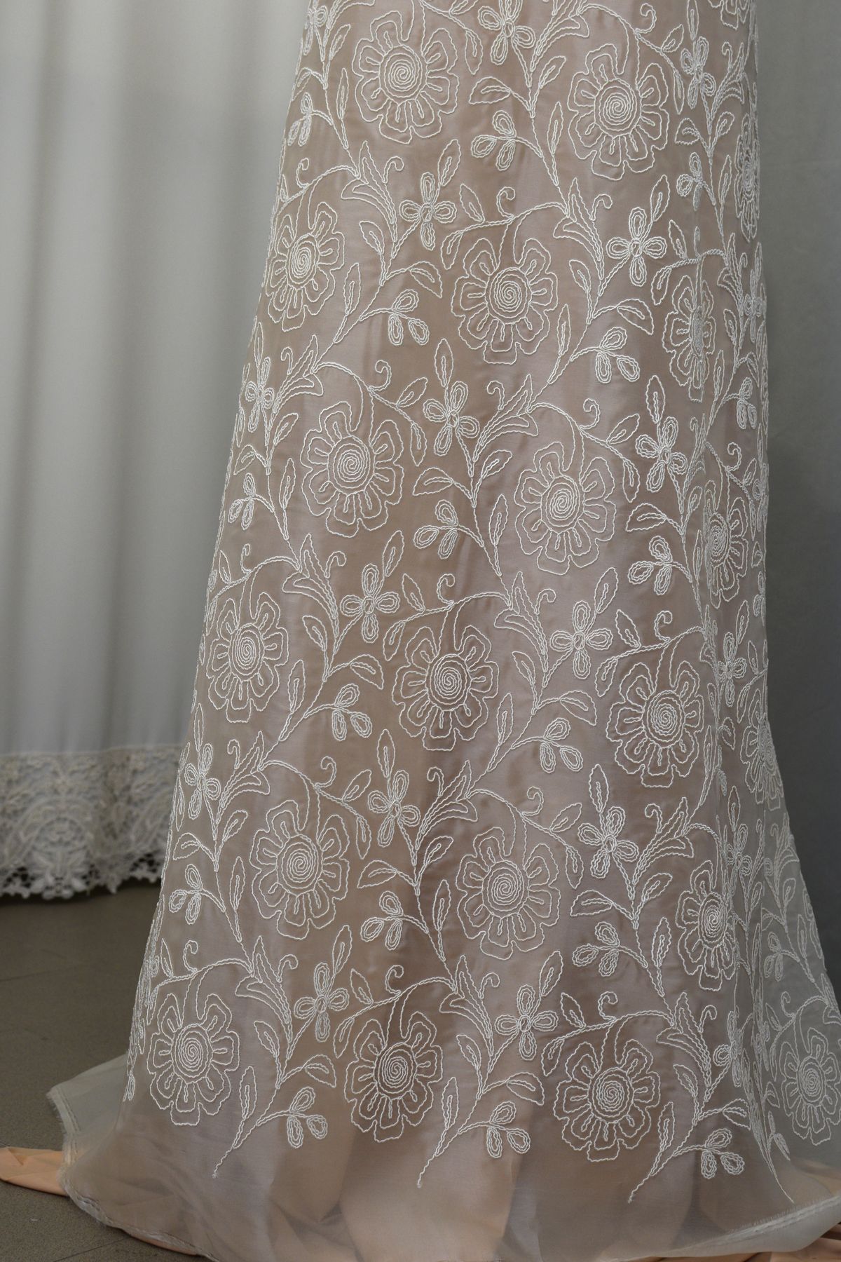 organza 100 seta rebrodato avorio h cm 140 Art 0289LOAVSETA