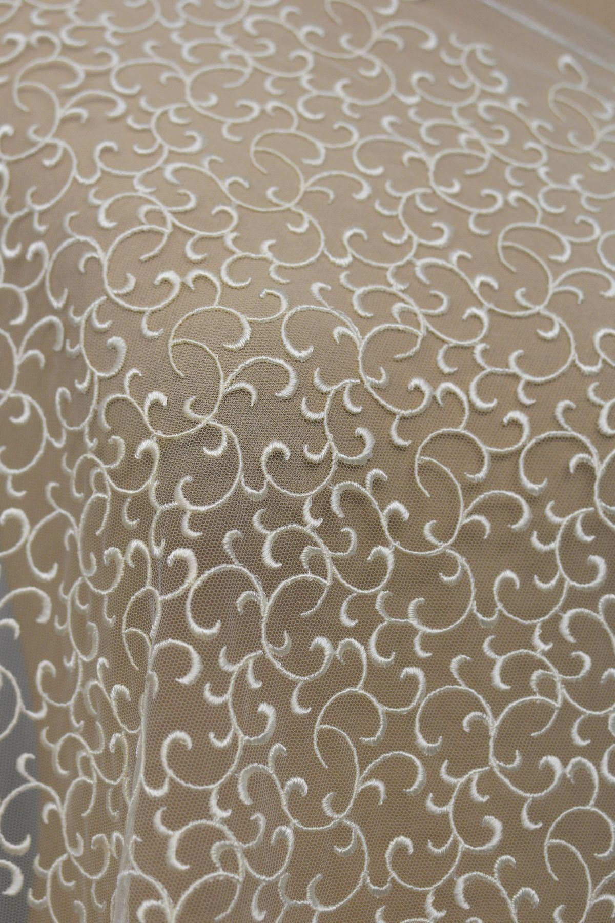 tulle mano seta morbido ricamato avorio cm 150 anche biancoseta Art 0298T