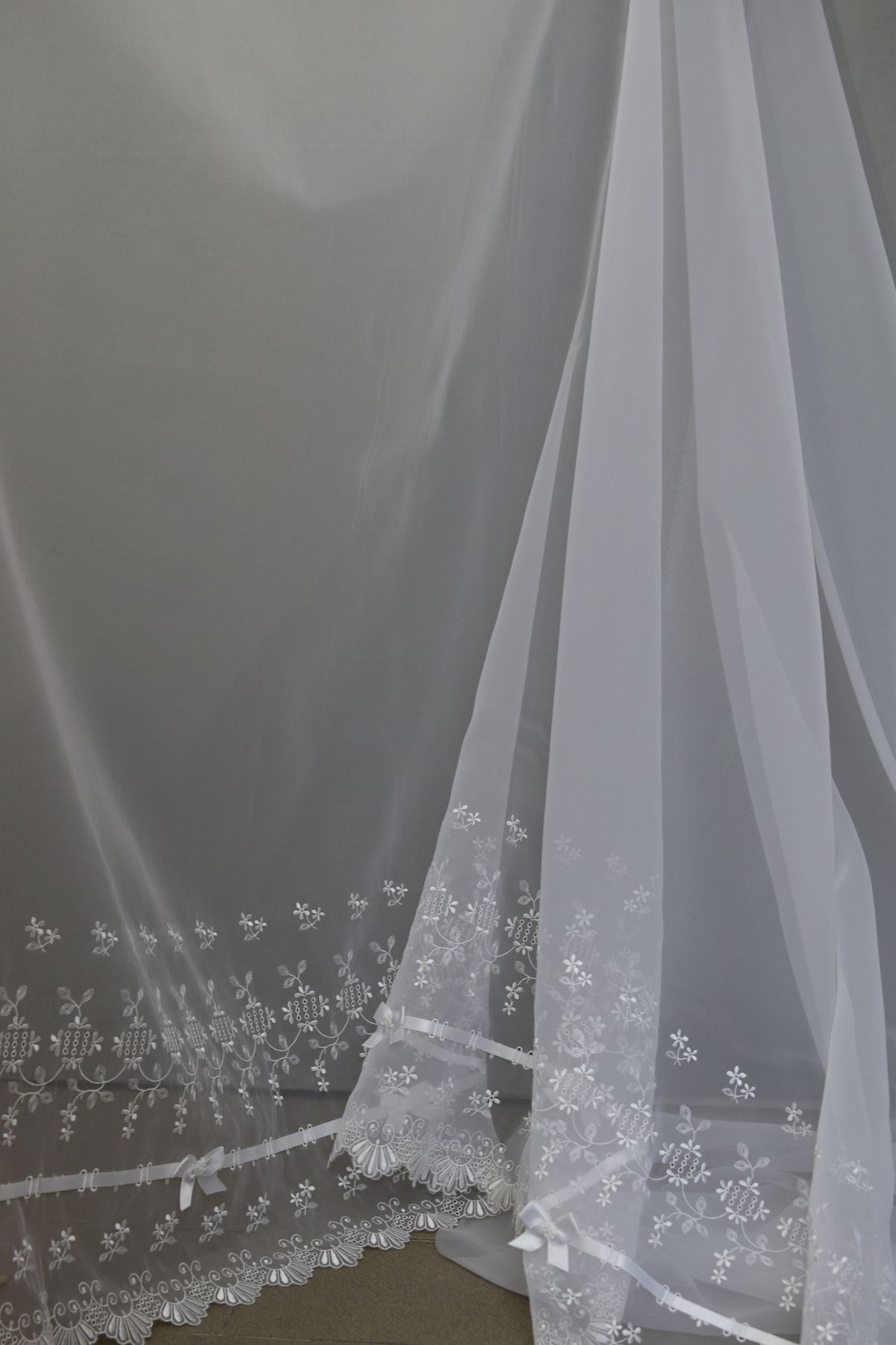 organza ricamata bianco h cm 140 Art 0821LO