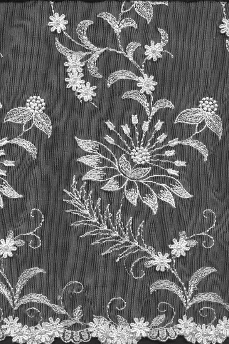 tulle ricamato con fiori macrame bianco Art 0934LTUX