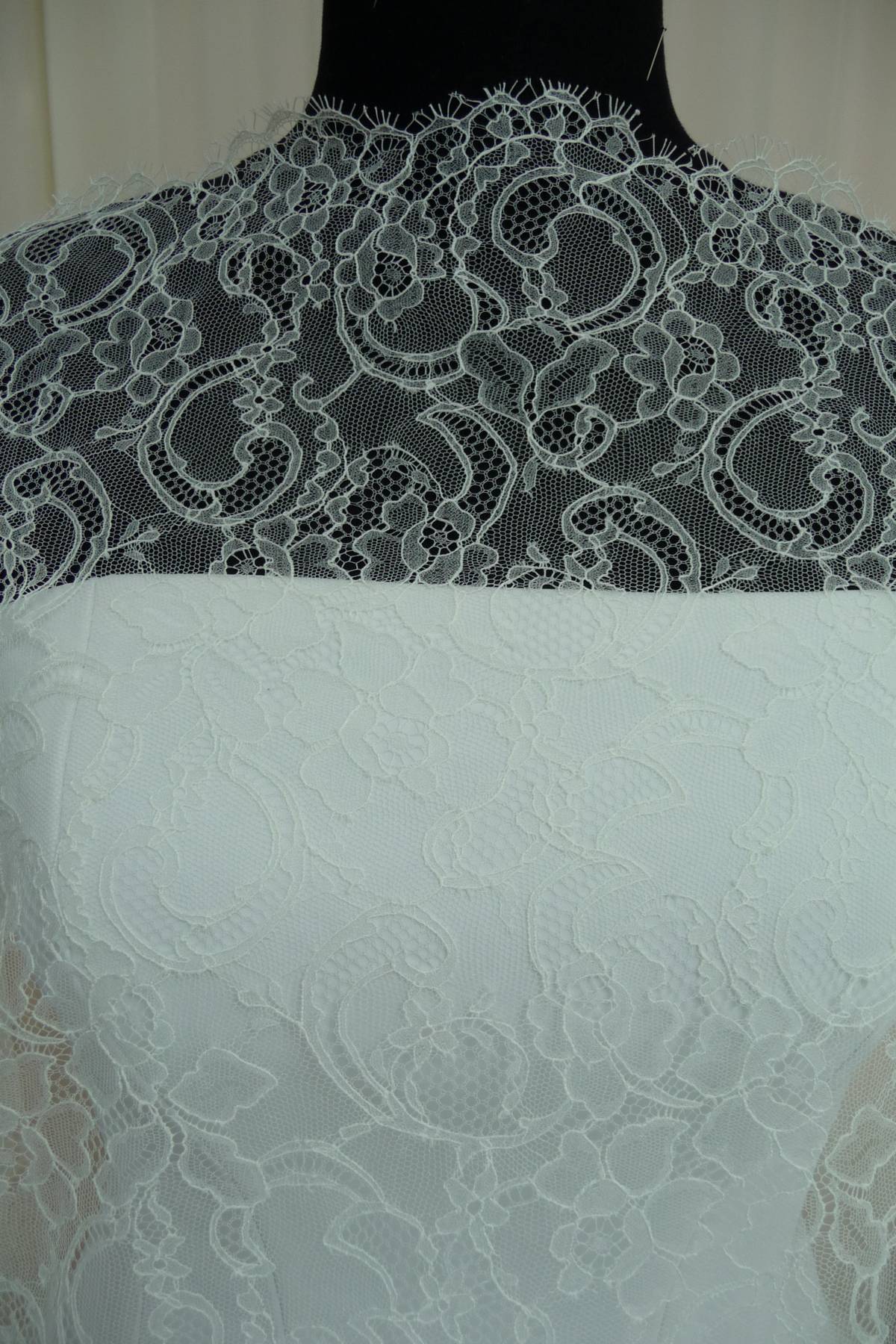 corpino in pizzo e tulle trasparente carne (pizzo 1011 tulle 0057car) Art Z1354