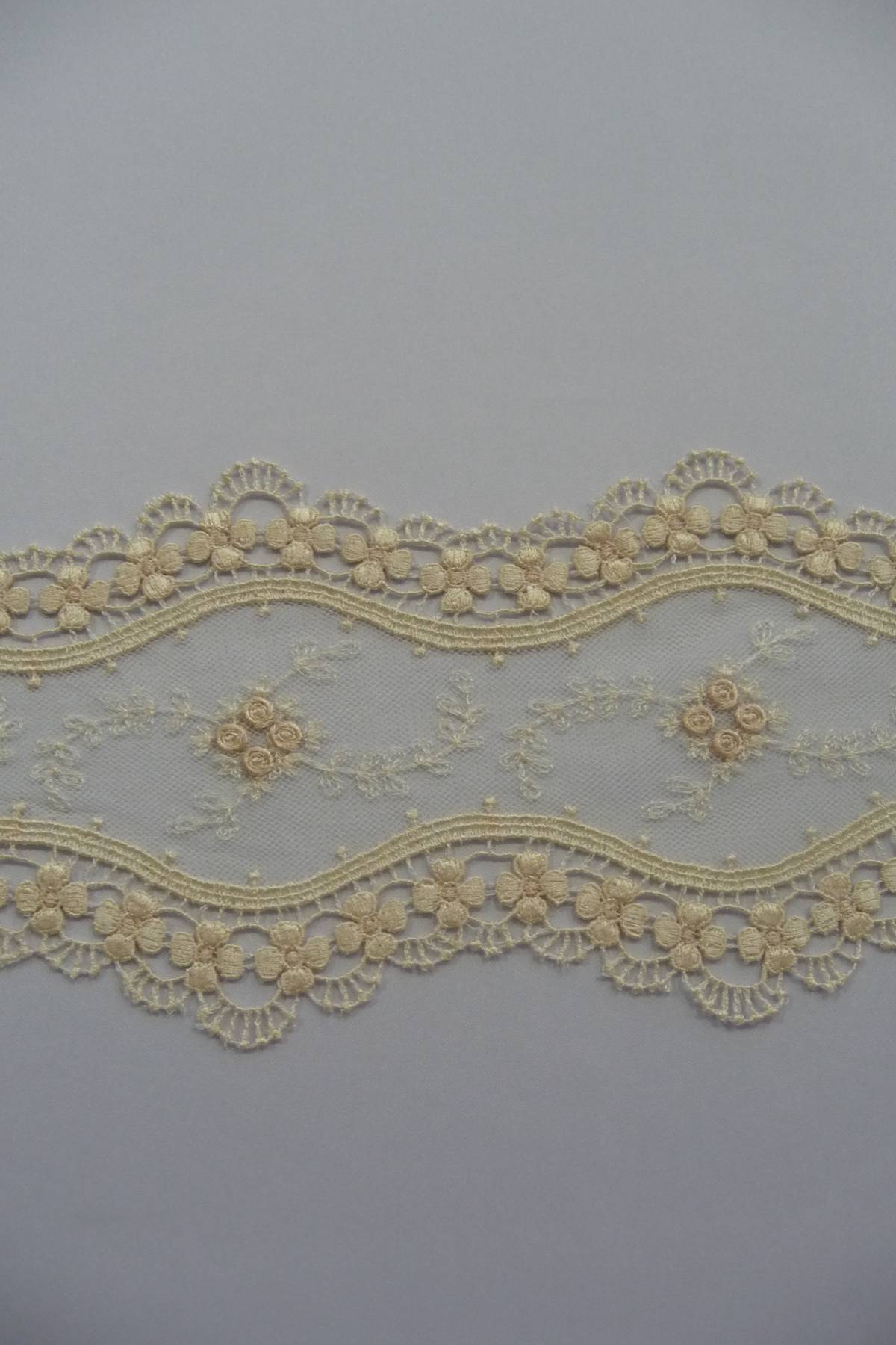 tamezzo tulle ricamato rebrodato avorio champagne cm 14 Art B1036BTUAV