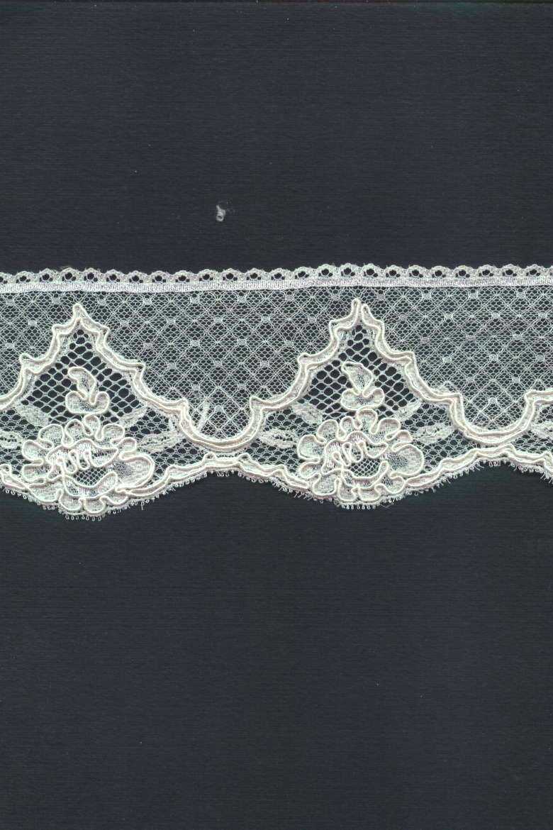 bordo pizzo rebrode cm 12 avorio Art 1131PRAV