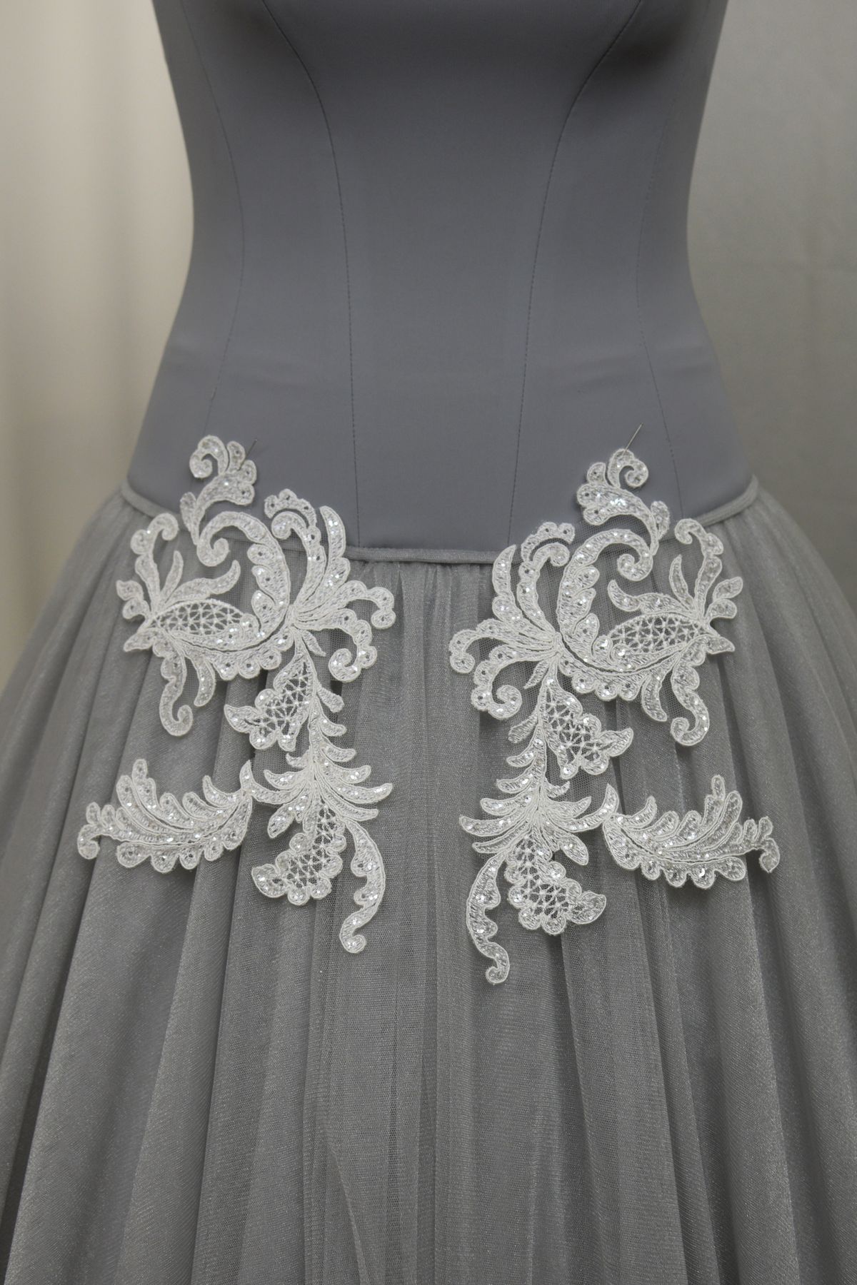 applicazioni sposa bianco seta disponibile anche bianco coppia dx sx Art 7053L