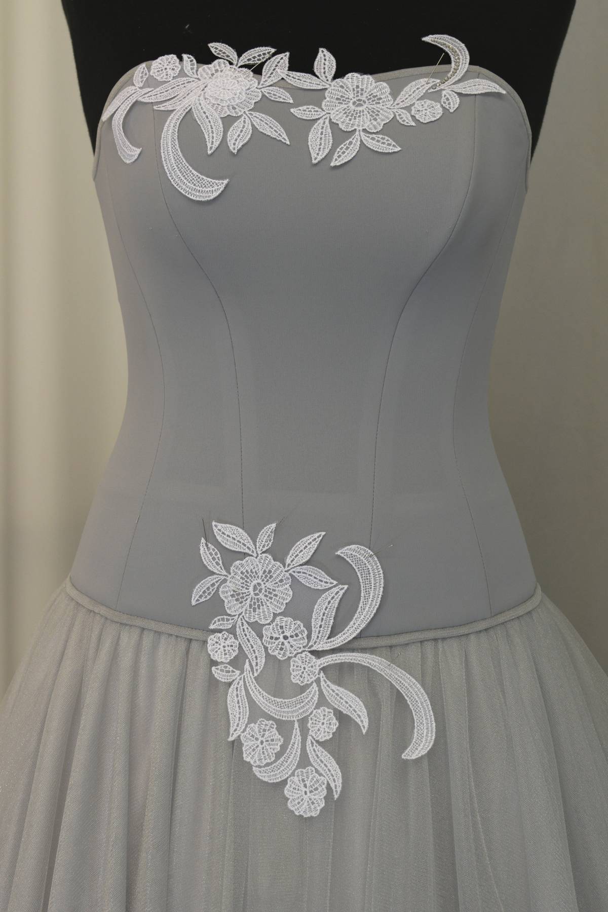 applicazioni organza bianco cm 18x15 Art 7077