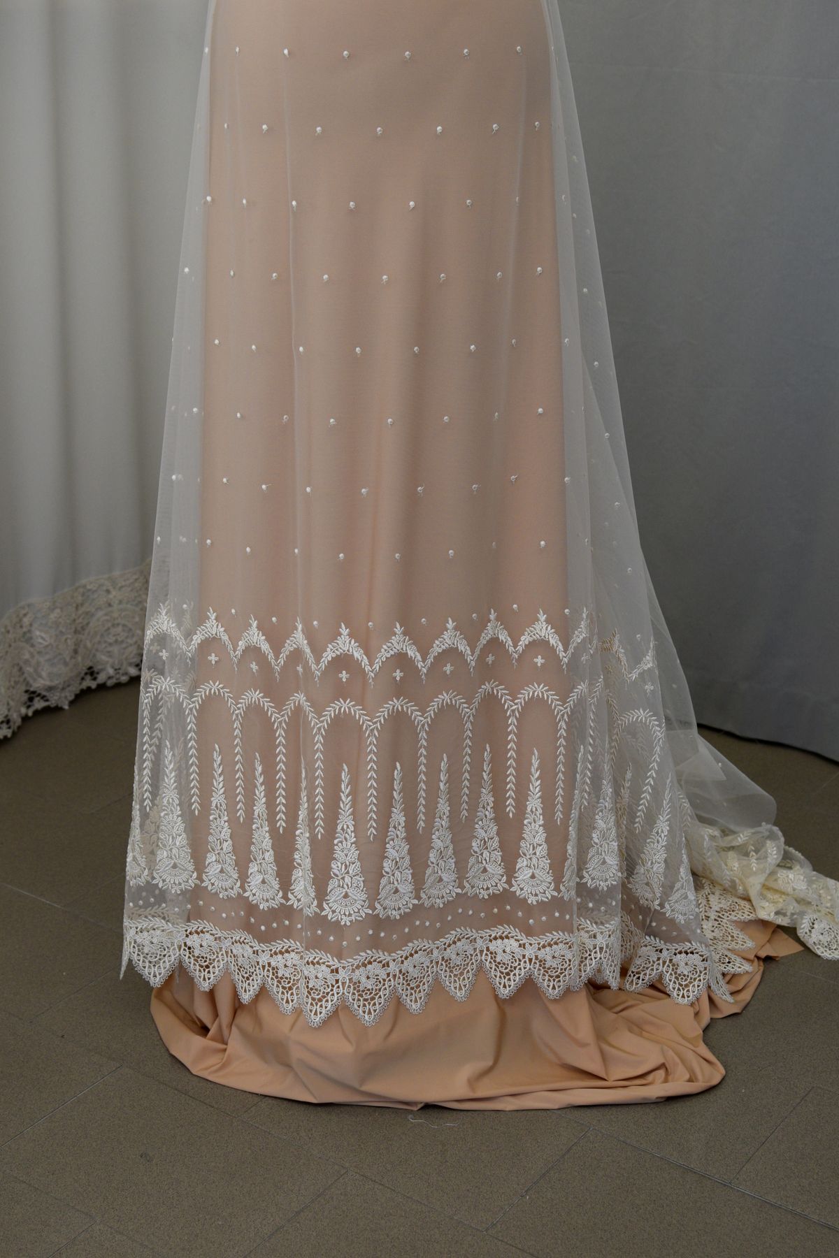 tulle ricamo macrame avorio anche biaco seta cm 140 Art 8009LTUAV