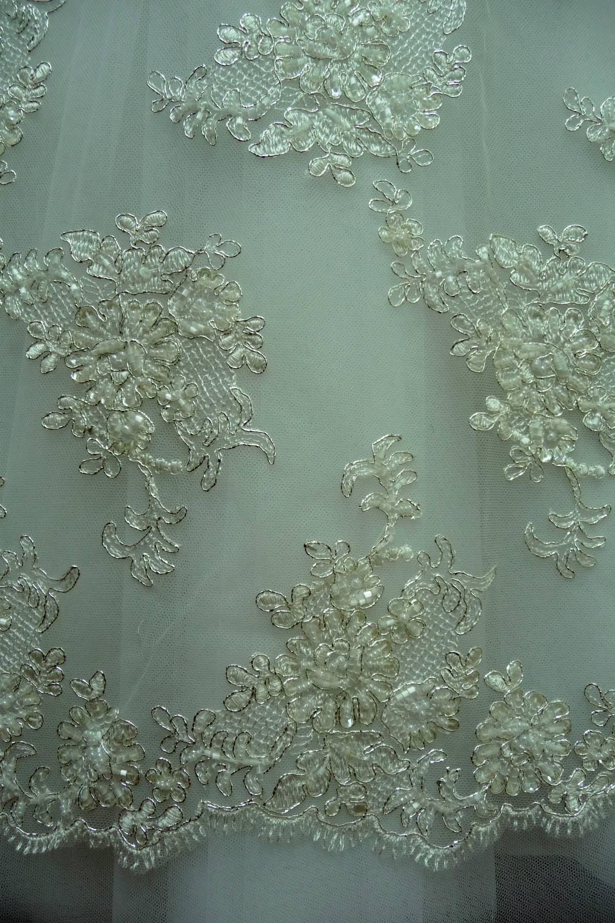 tulle con ricami a mano avorio silver Art BR378