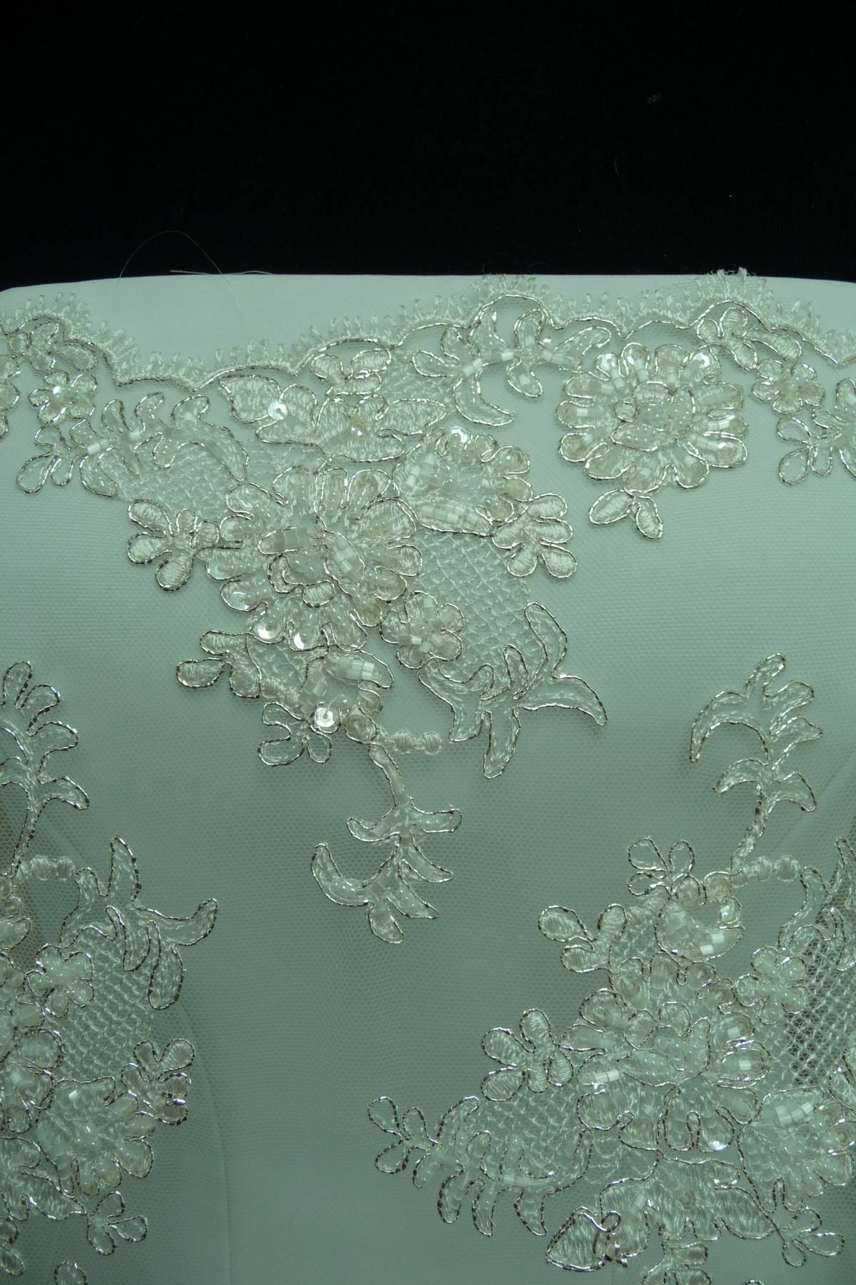 tulle con ricami a mano avorio silver Art BR378