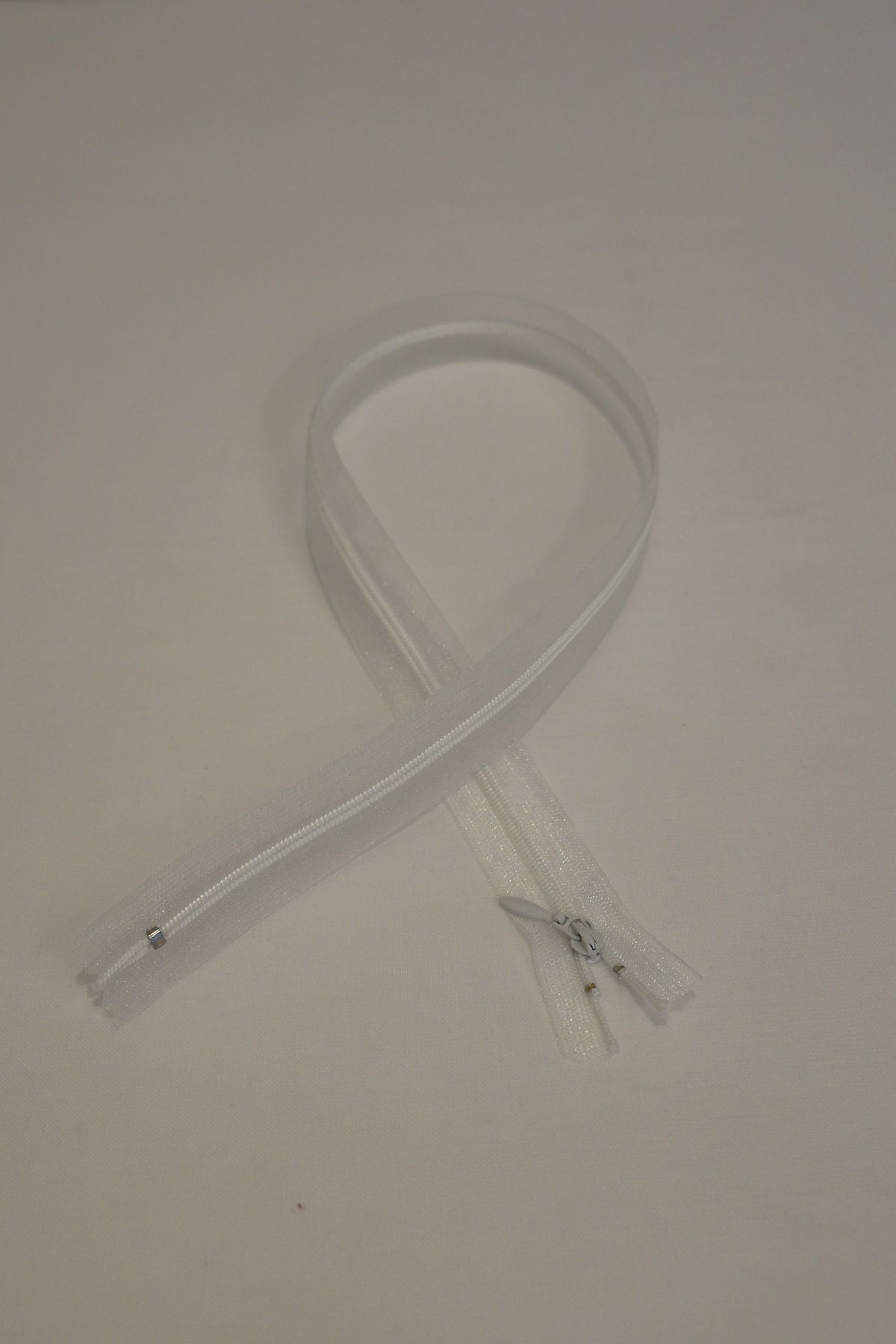 cerniera cm 60 invisibile trasparente molto resistente bianco seta Art CER4