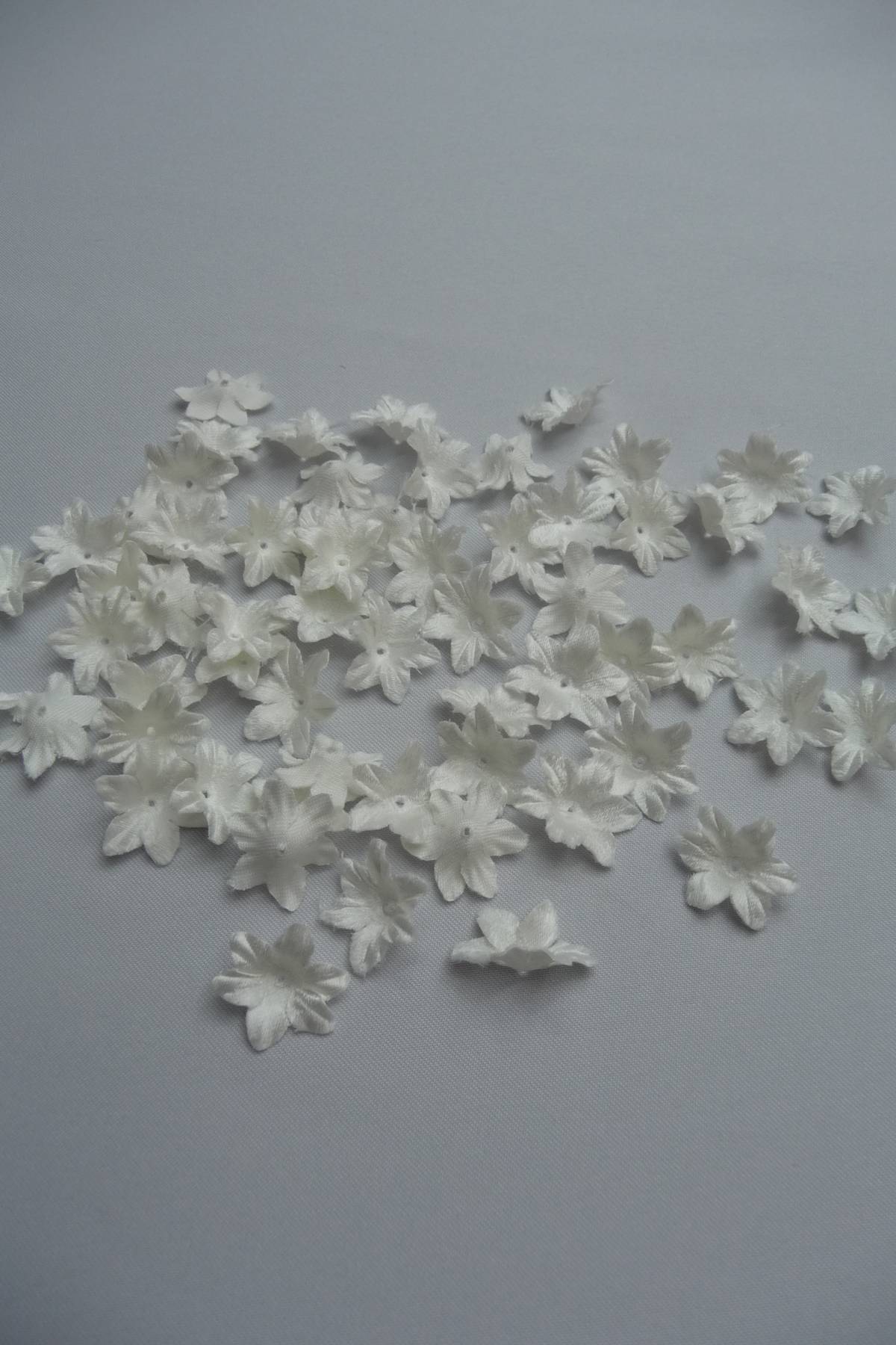 fiore duchesse 100 seta avorio (confezioni da 200 pezzi) Art F2AV