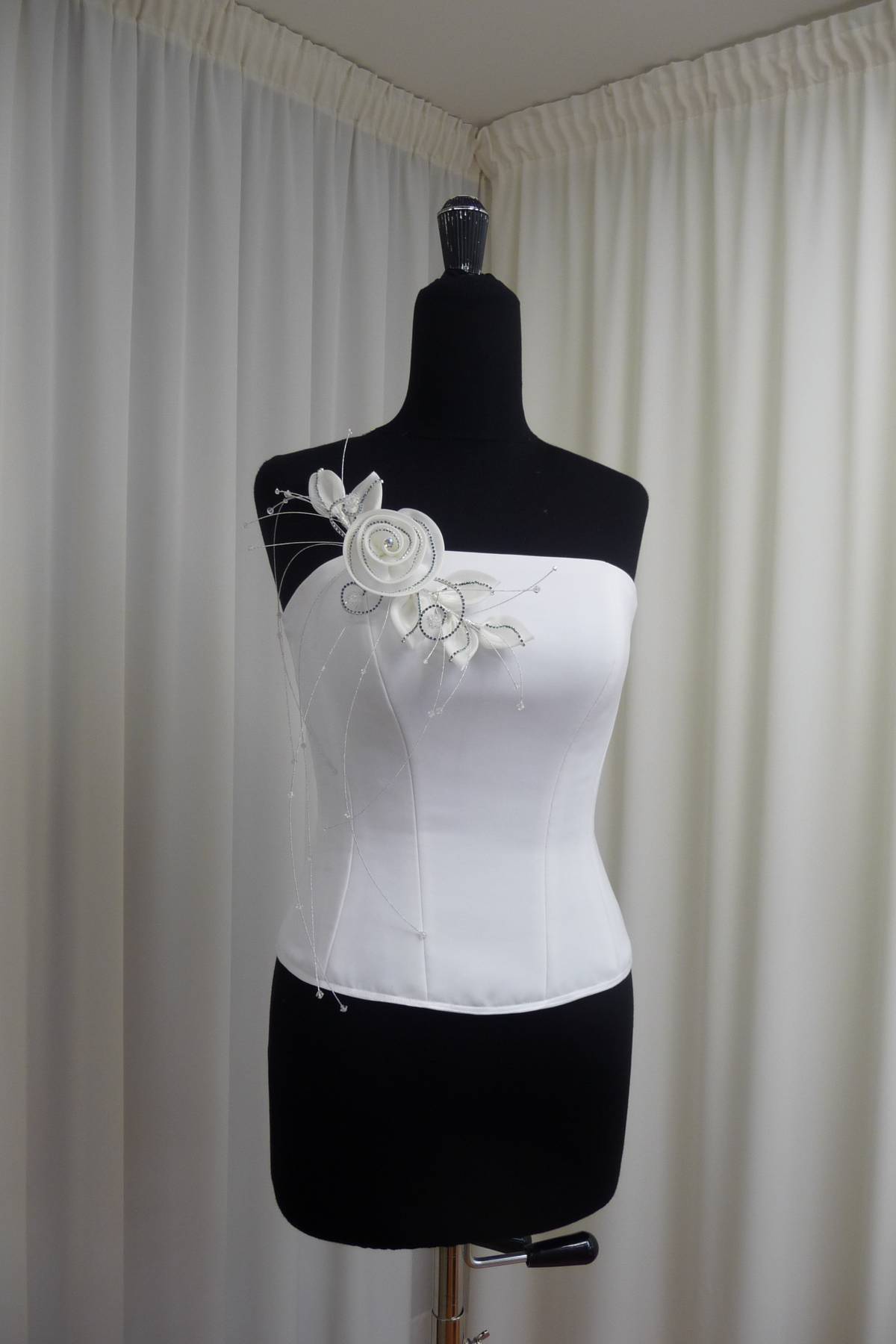 fiore organza strass swarovski Art F09