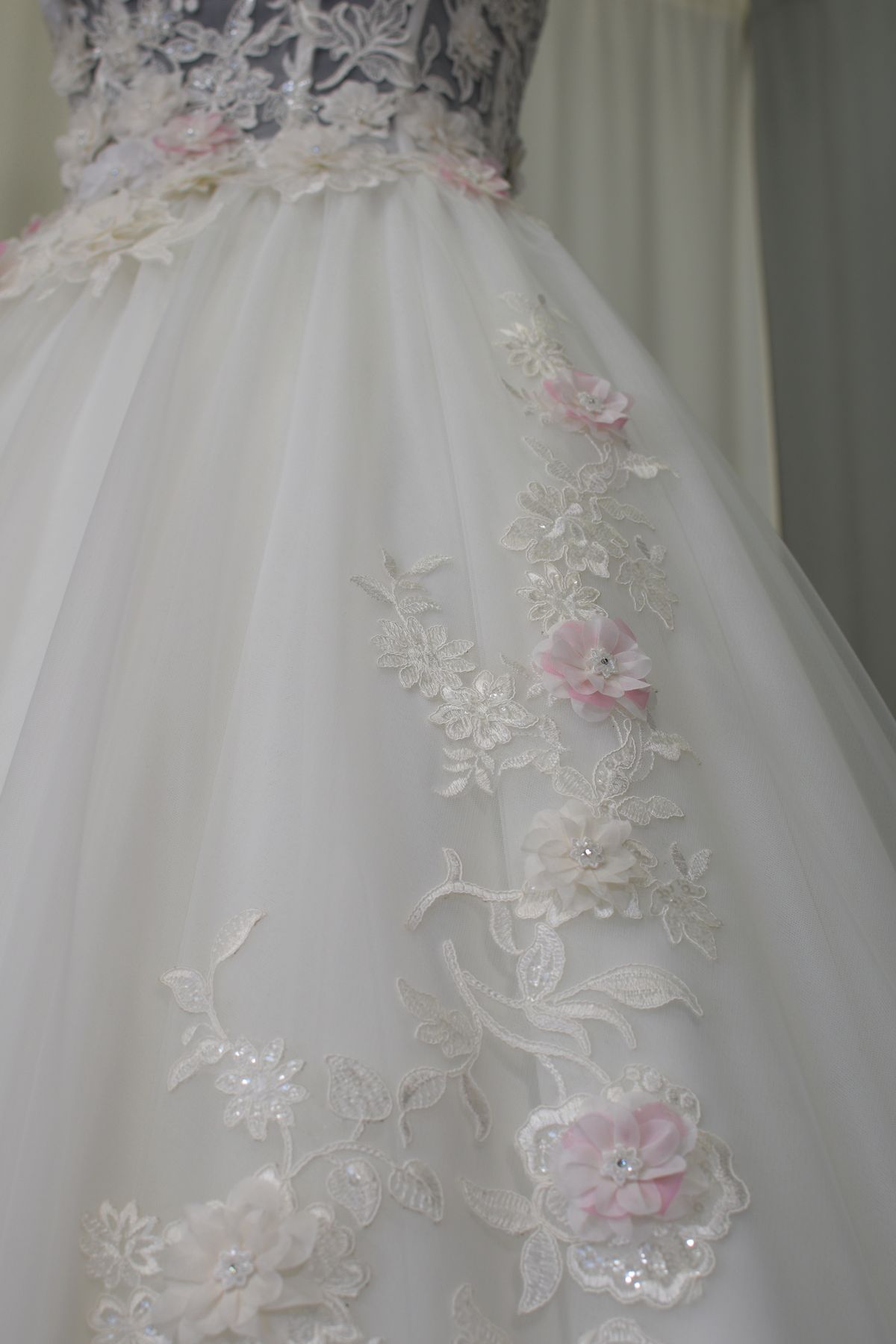 esclusivo abito sposa 3d tulle mano seta pizzo fiori rilievo Art H1347