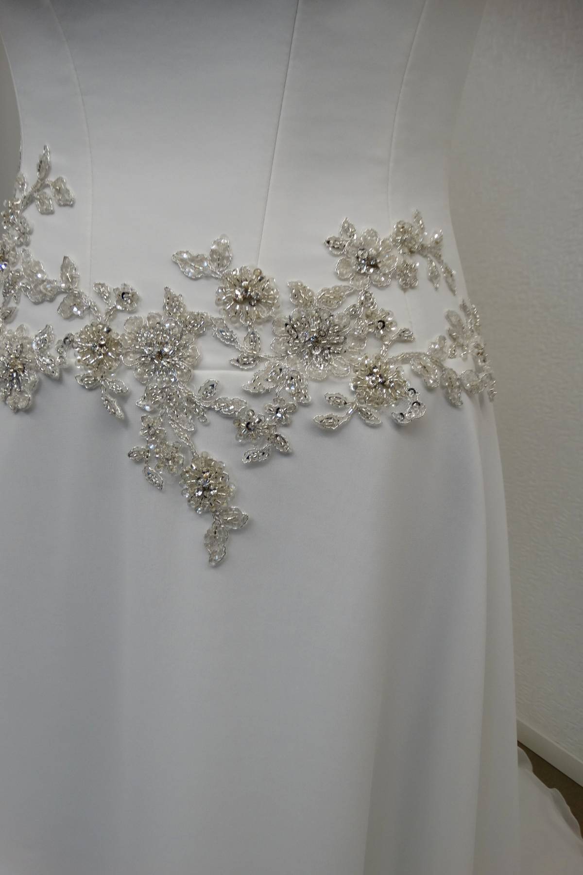 abiti sposa su misura modello h1366 Art H1366