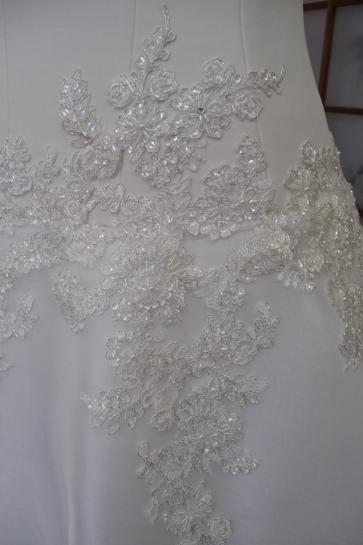 abito sposa in organza (u623) con applicazioni rebrode (0262) Art H1381