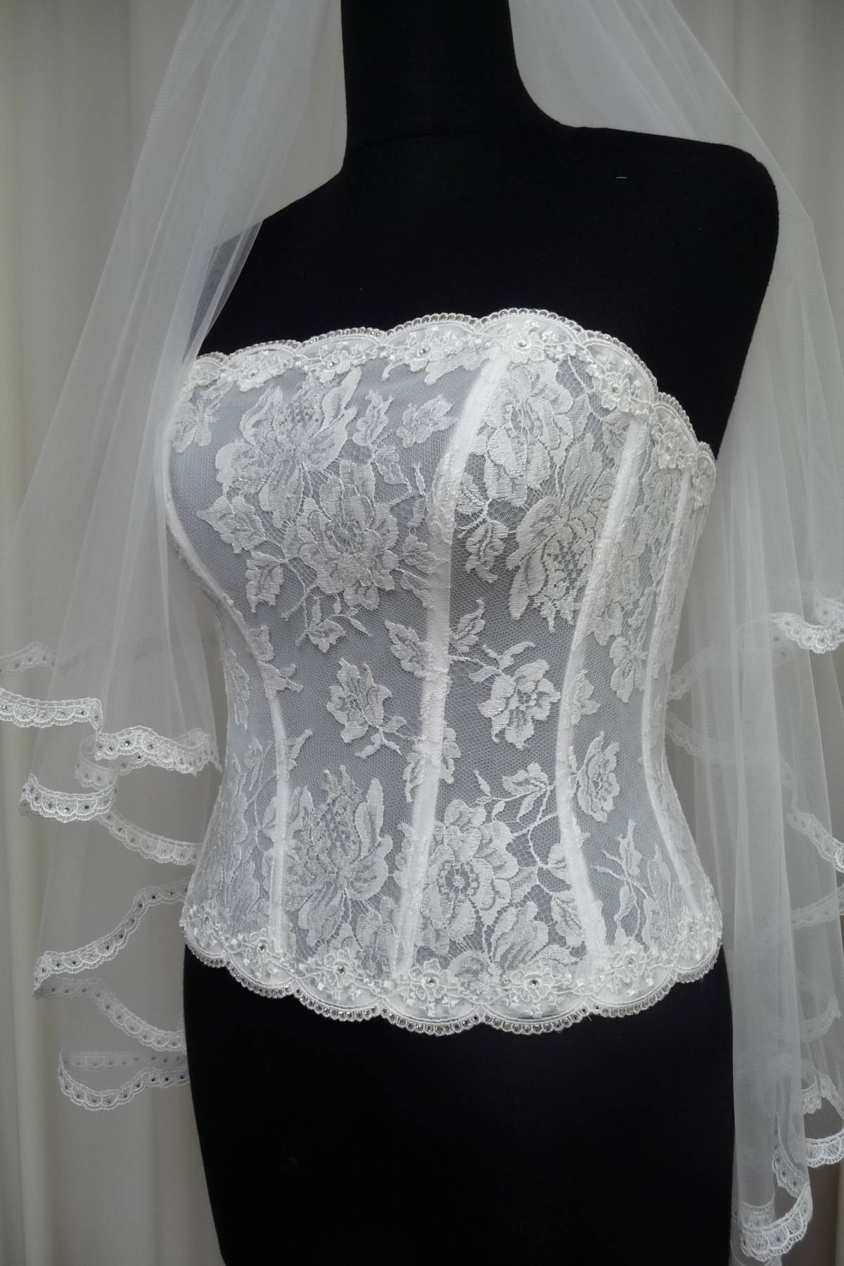corpino in pizzo chantilly originale con strass swarovski (esclusivo) Art Z1417