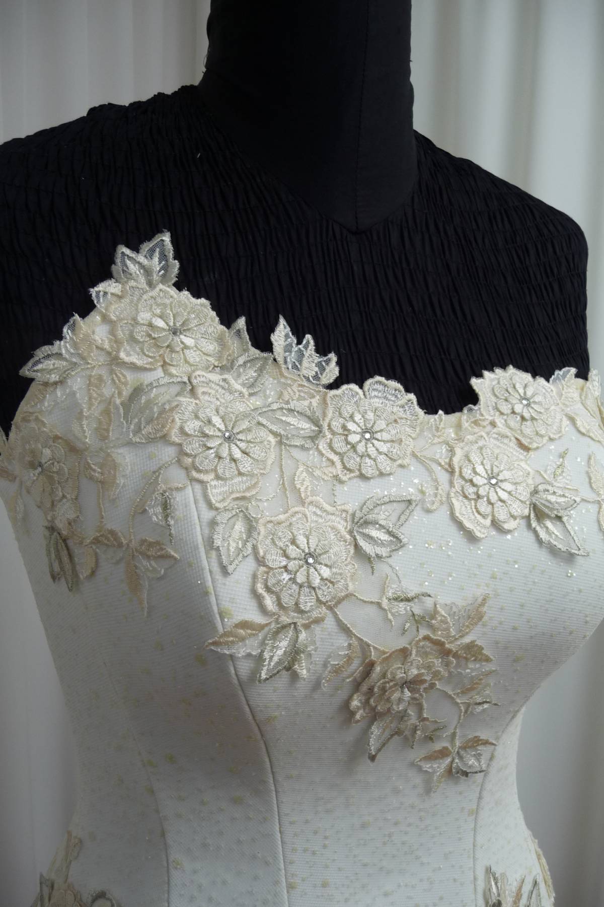 corpino duchesse tulle glitter oro e applicazioni macrame strass (esclusivo) Art Z1420
