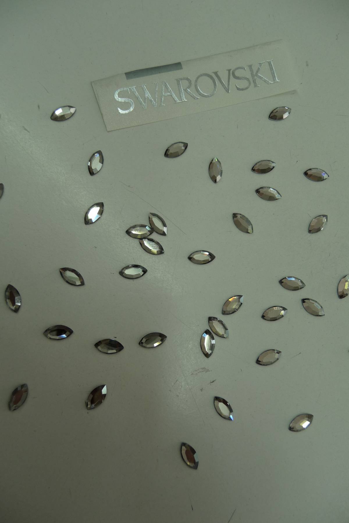 strass swarovski navetta 8x4 silver shade (confezioni da 45 pezzi) Art STR8X4B