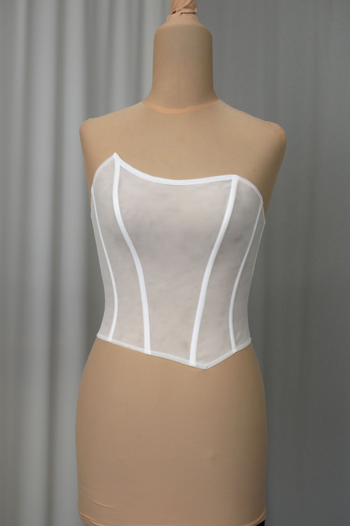 corpino sposa base in tulle mano seta realizzabile su misura in tutti i colori Art Z1201