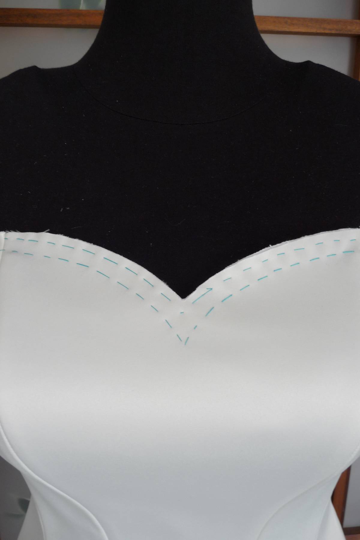 corpino base non rifinito dalla 40 alla 46 bianco seta avorio (tes art 0011) Art Z1376